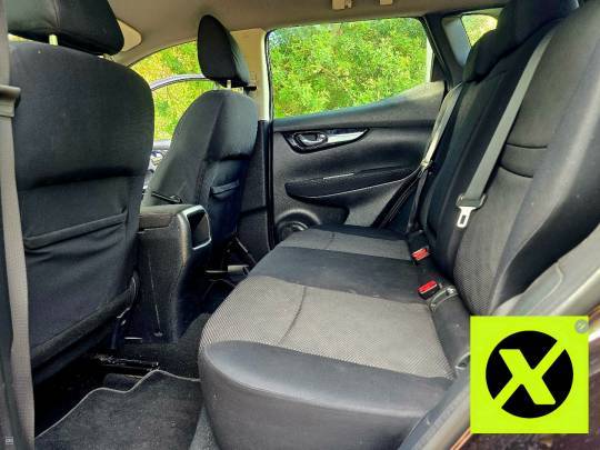 Nissan Qashqai Manual - 2015-8