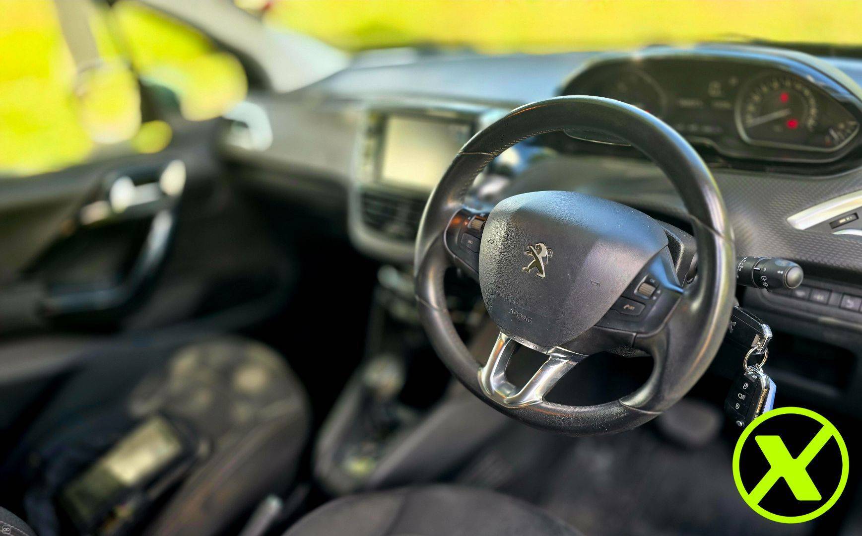 Peugeot 208 Facelift - 2018-6