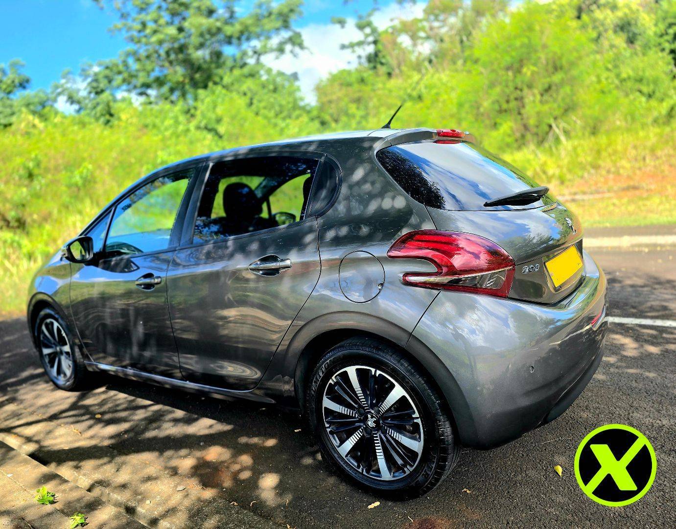Peugeot 208 Facelift - 2018-3