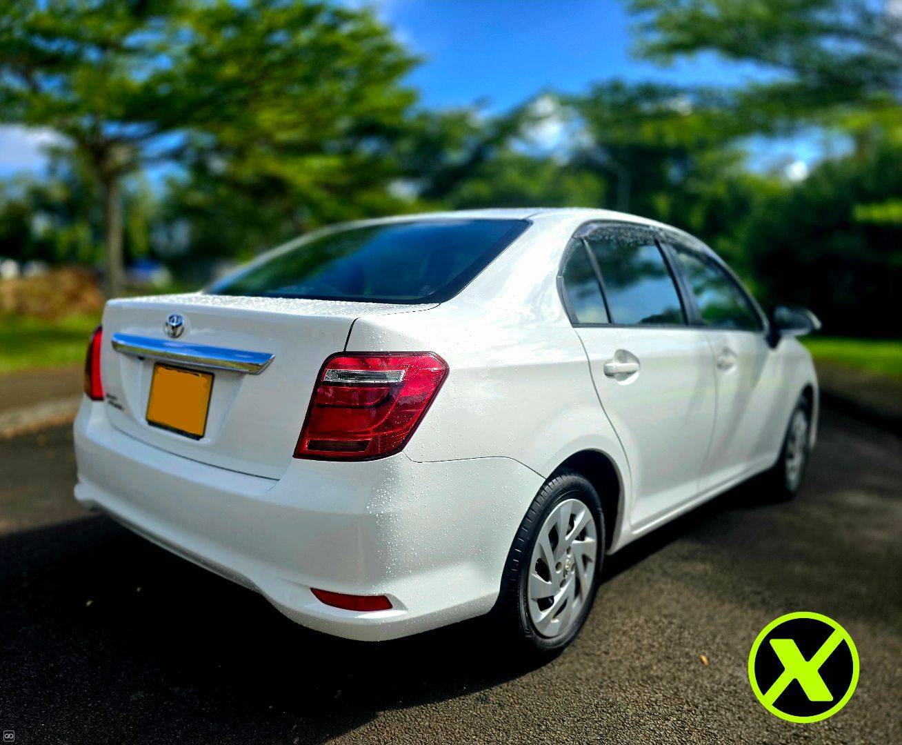 Toyota Corolla Axio - 2020-3