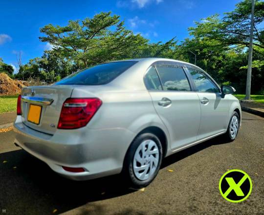 Toyota Corolla Axio Grade G - 2019-4