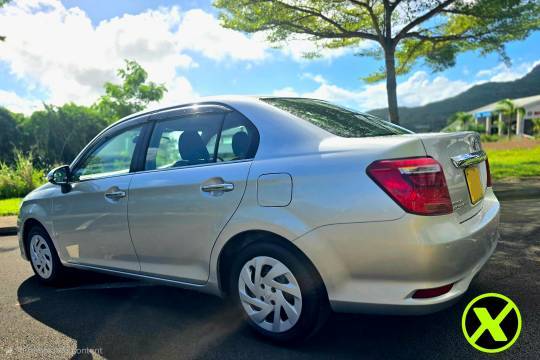 Toyota Corolla Axio Grade G - 2019-7