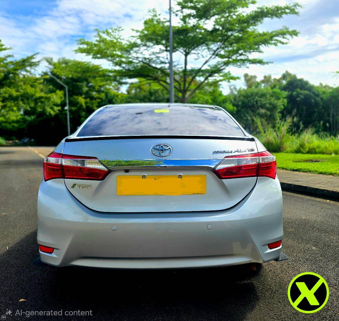 Toyota Corolla - 2015-3