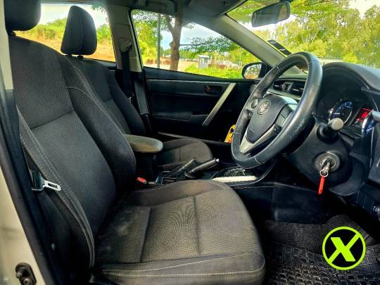 Toyota Corolla - 2015-7