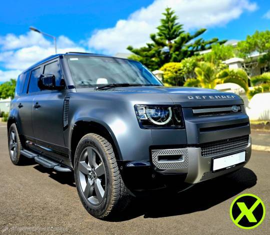 Land Rover Defender-5