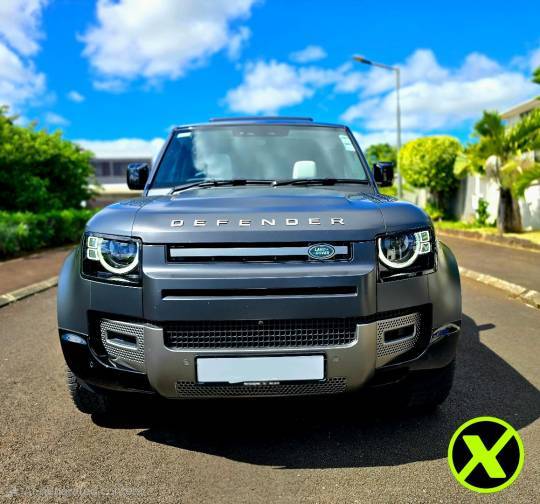 Land Rover Defender-2