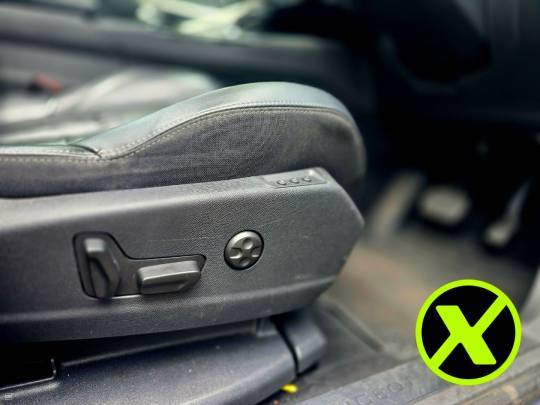 PEUGEOT 3008 ALLURE TURBO PETROL SPECIAL - 2019-4