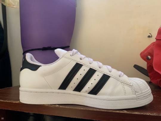 superstar blanche taille 38