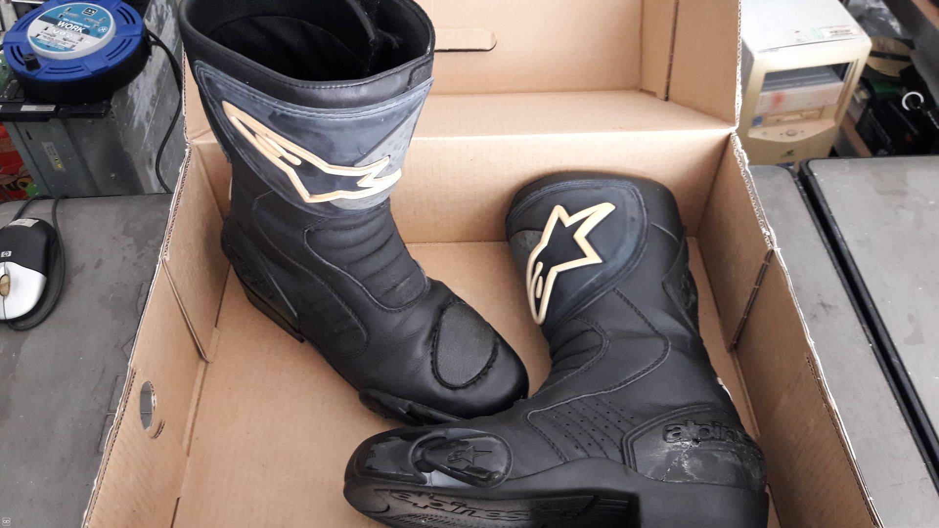 Bottines De Motard Alpinestars Taille 41 Weshare Mu