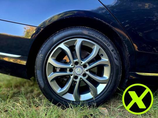 MERCEDES C180 NEW SHAPE - 2015-6