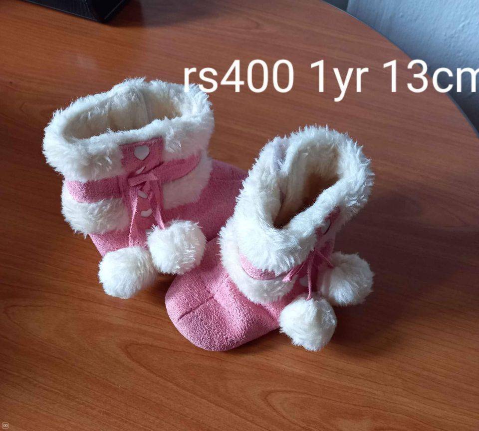 Paire De Chaussons Bebe Taille 13 Cm Weshare Mu