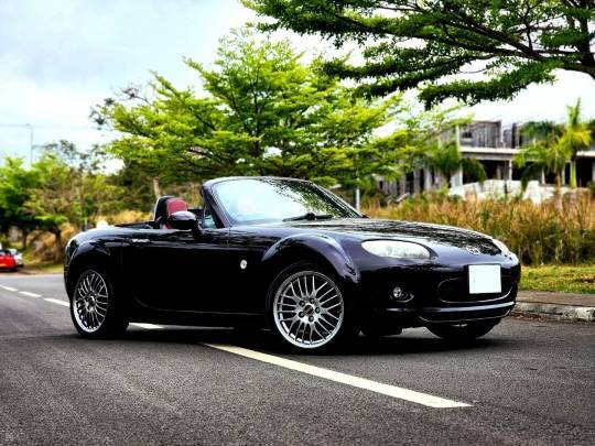 Mazda MX-5 Miata Roadster GT - 2007
