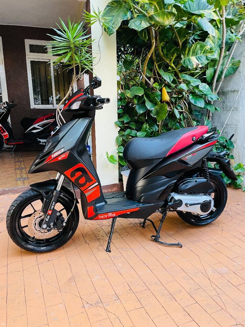 150cc aprilia