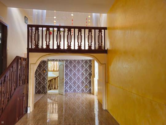 MAISON - 4 CHAMBRES-4