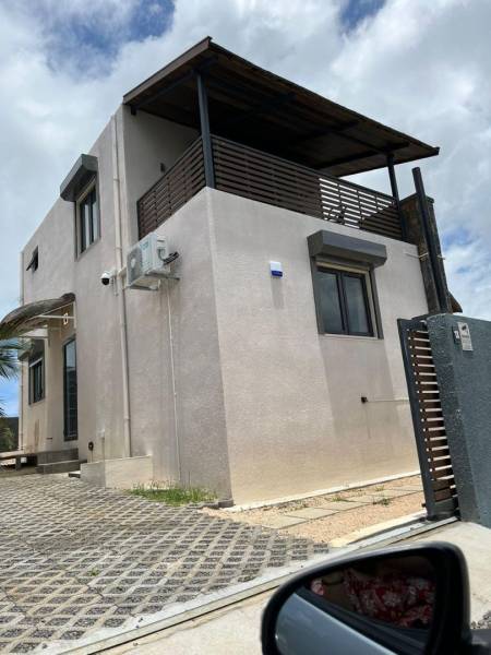 VILLA - 3 CHAMBRES-2