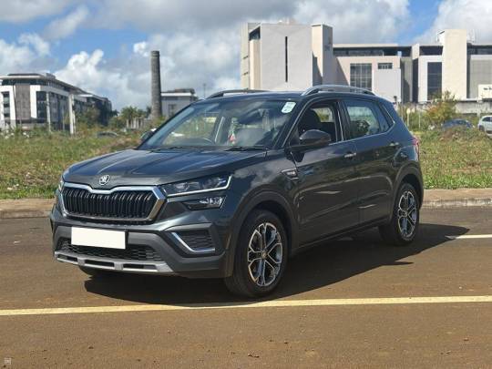 2023 SKODA KUSHAQ 1.0 TSI-2