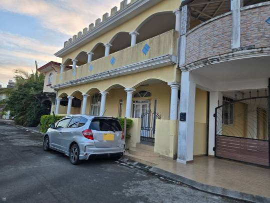 VILLA - 7 CHAMBRES