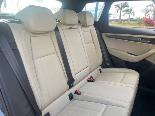 SKODA #KAROQ  - 1.4 - 2022-6