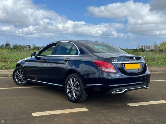 MERCEDES-BENZ #C180 - 1.6 - 2016-3