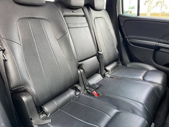 MERCEDES-BENZ #GLB200  - 1.3 - 2020-5