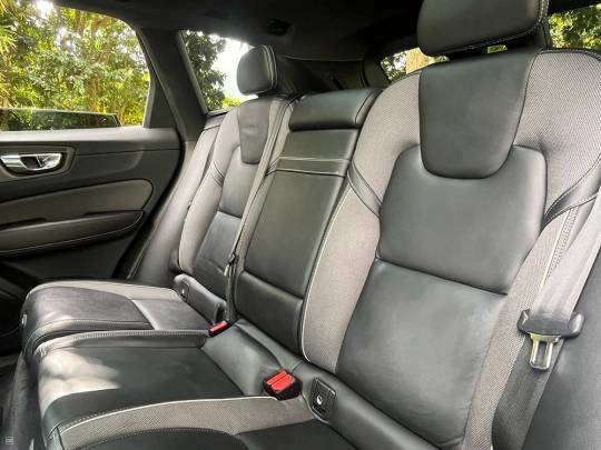 VOLVO #XC60 T8 - 2.0 - 2020-6