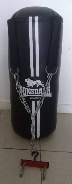 Lonsdale Punch Ball On Stand  The Fight Factory