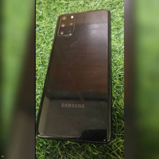 Samsung S20 Plus-2