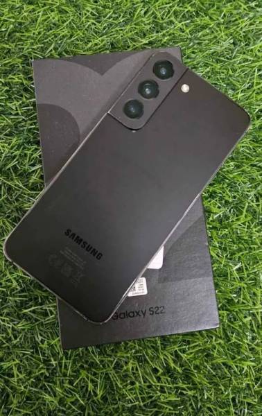 Samsung S22-2