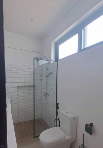 APPARTEMENT - 3 CHAMBRES - 180 m²-6