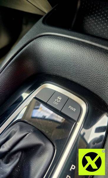 TOYOTA COROLLA 2023 1.5, 4 CYLINDER PETROL-2023-7