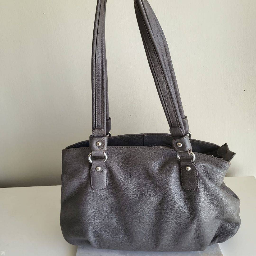 Buy HEXAGONA Women's Handbag in French Vintage Leather, Old Leather Bag,  Women's Bag, Black Bag, Bag for Girl, Gift for Woman, Leather Bag Online in  India - Etsy