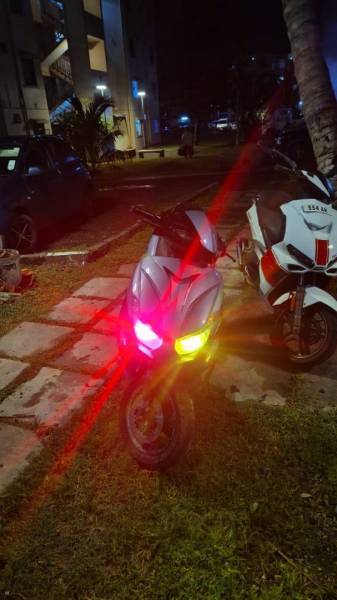 Scooter électrique-9