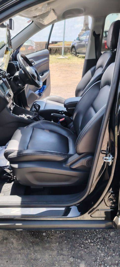 MG ZS Luxury 2018-8