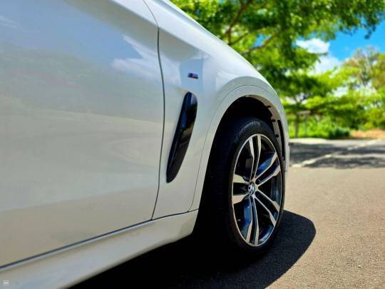 BMW X6 X-DRIVE M50D M-SPORT Package -2017-3